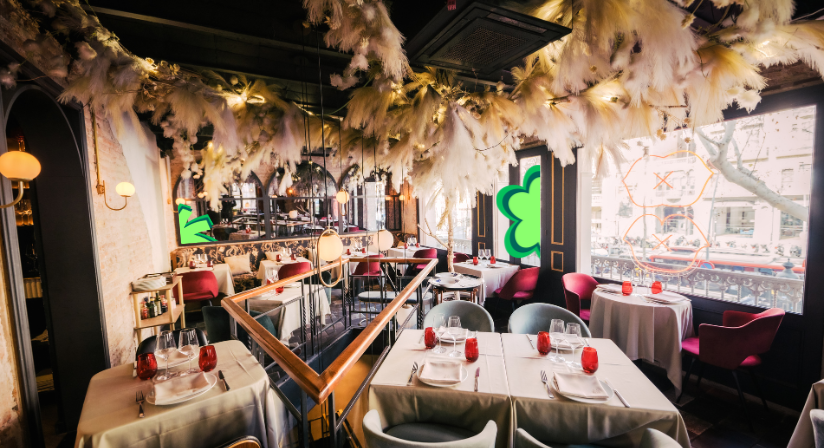 Restaurant Floorplan Design 