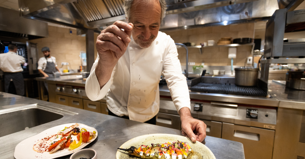 TFM-EN-manage-your-restaurant-thumbnail-new